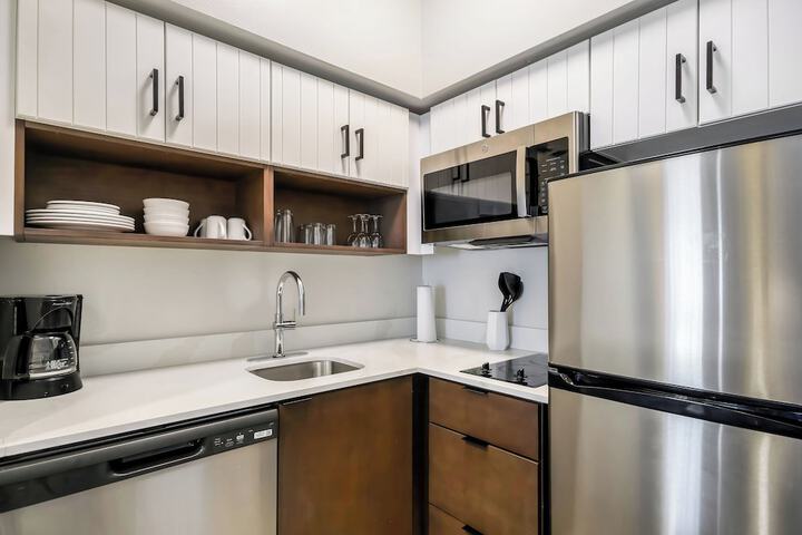 Staybridge Suites Toledo - Maumee by IHG