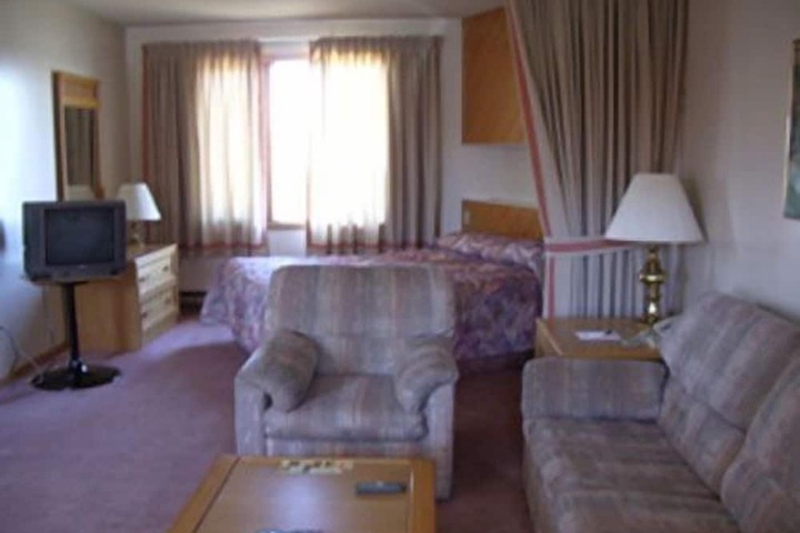 Room 41 of 53