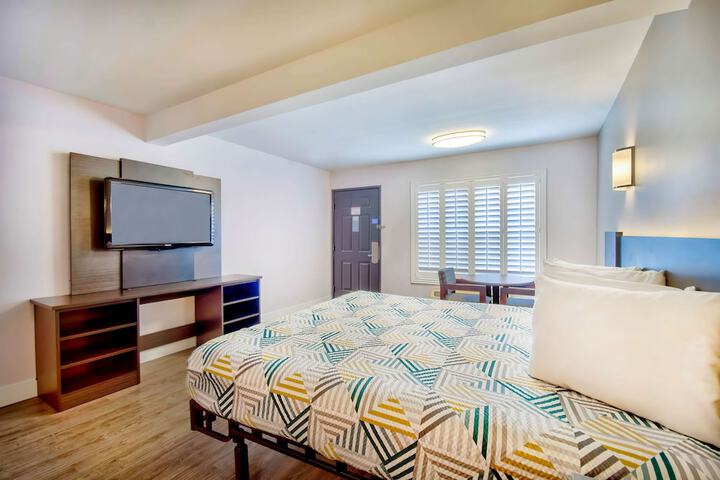 Room 17 of 45