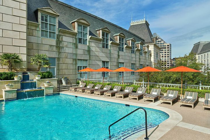 Hotel Crescent Court