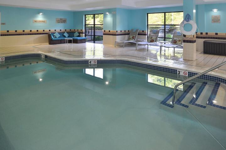 Pool 4 of 27