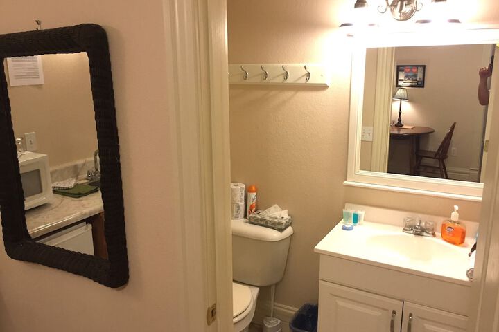 Room 57 of 238
