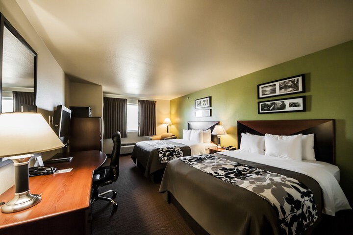 Sleep Inn & Suites Shamrock
