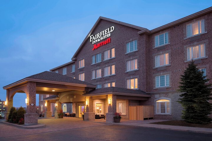 Hotel 4 of 50