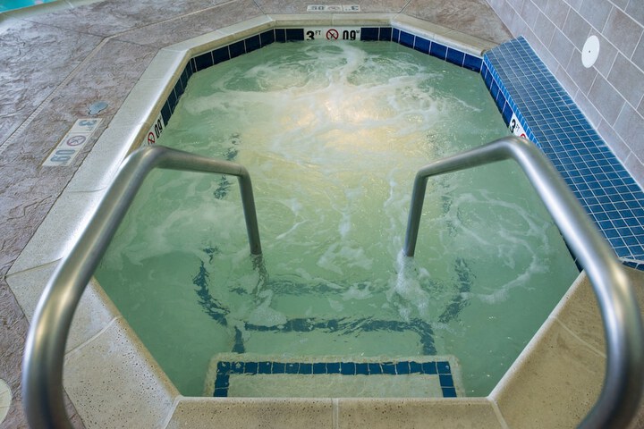 Pool 11 of 43