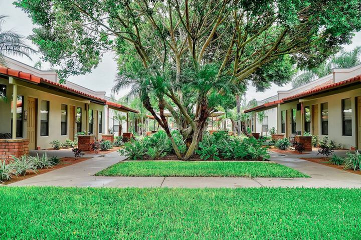 The Bungalows on Shary Mission-McAllen