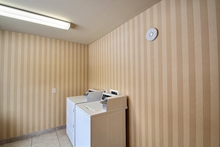 Room 34 of 55