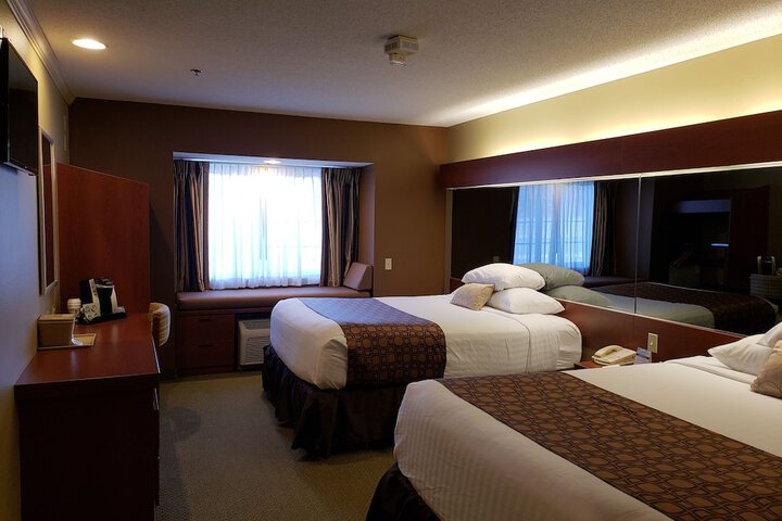 Microtel Inn & Suites by Wyndham Dover