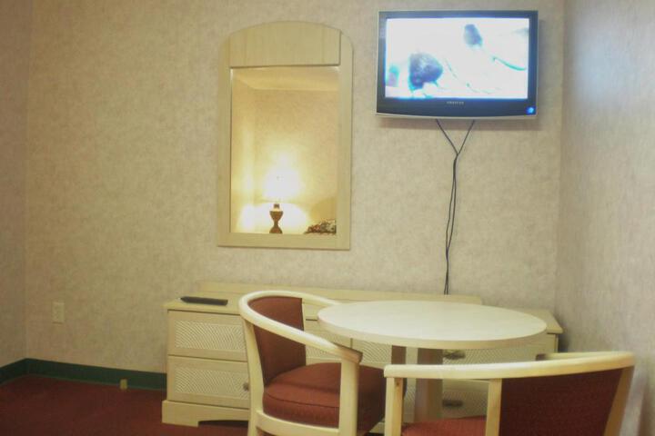 Red Carpet Inn and Suites - Hammonton West / Winslow Township