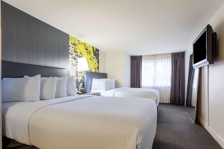 Room 20 of 69