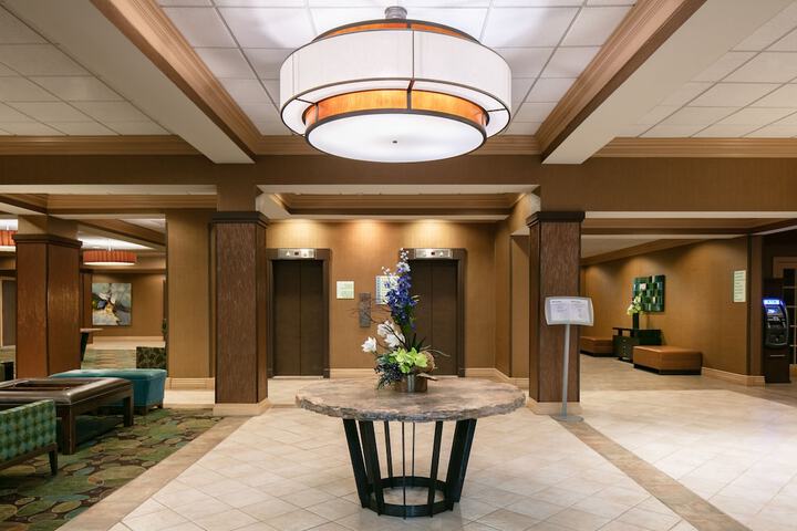 Hotel 7 of 59