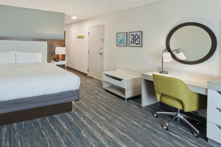 Room 19 of 36