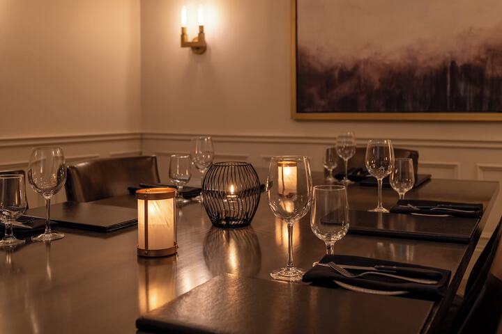 Dining 287 of 354