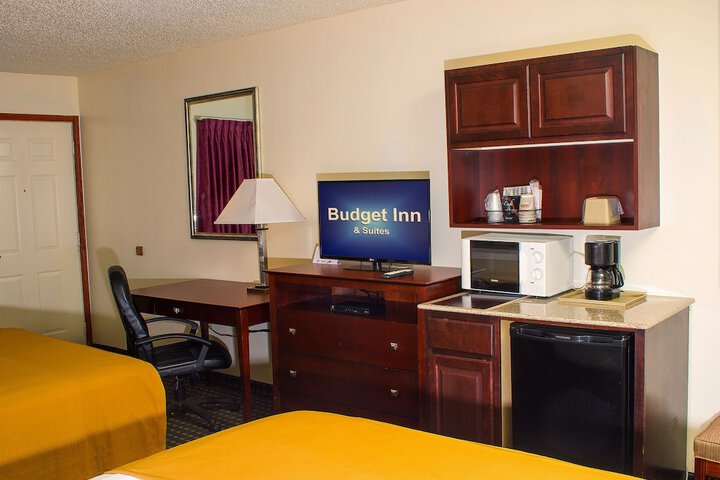 Budget Inn and Suites