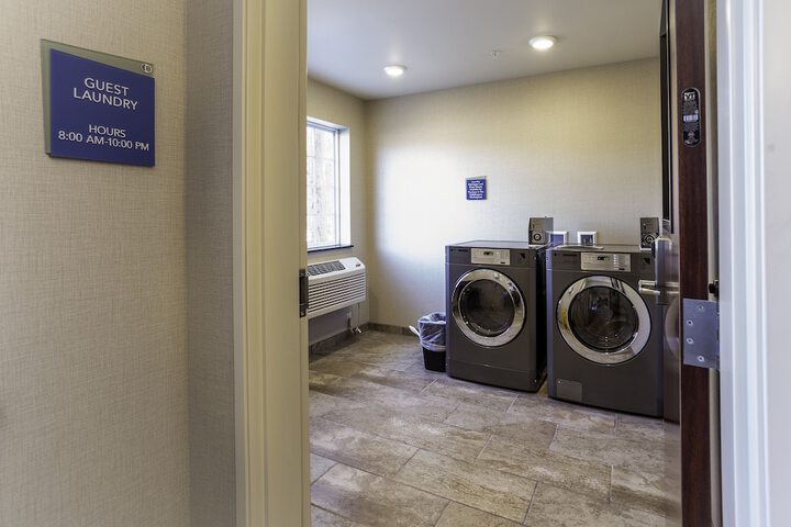 Cobblestone Inn & Suites - Brookville