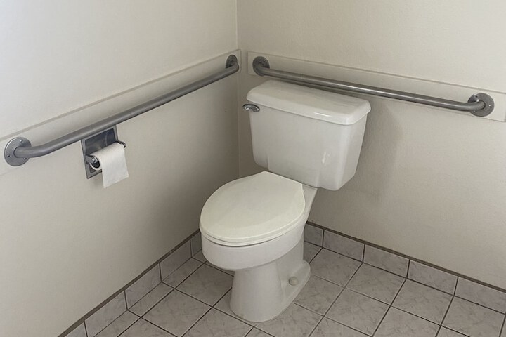 Room 14 of 15