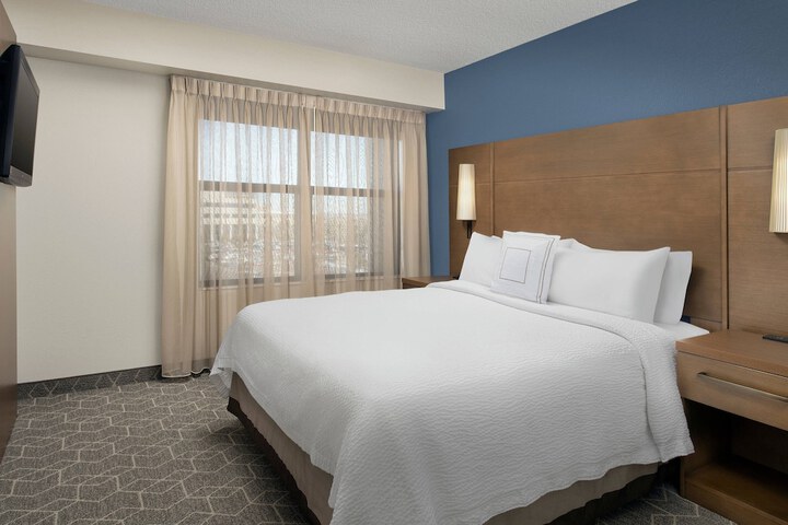 Room 15 of 29