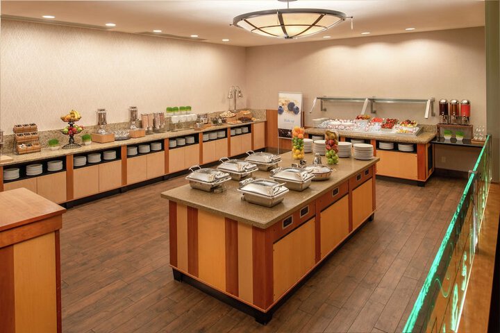 DoubleTree Suites by Hilton Seattle Airport - Southcenter