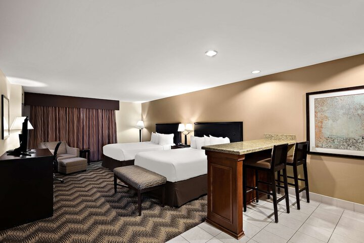 Room 13 of 29