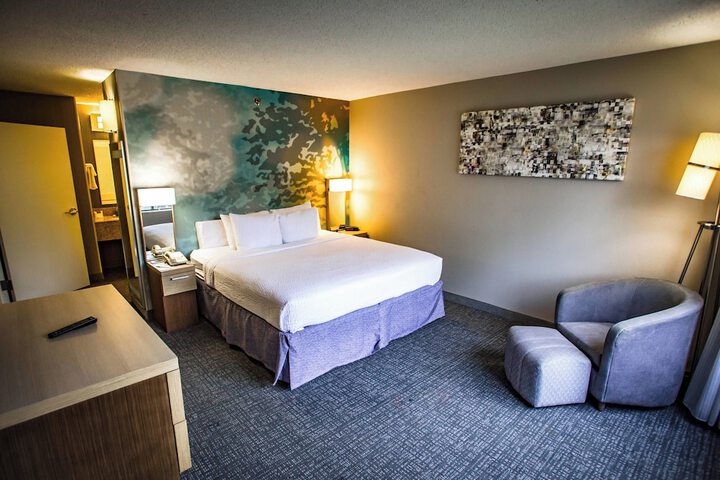 Room 21 of 29