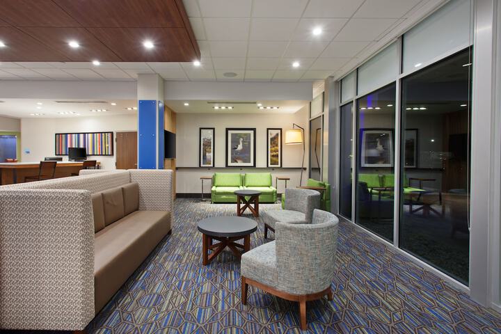 Holiday Inn Express & Suites Brigham City - North Utah by IHG