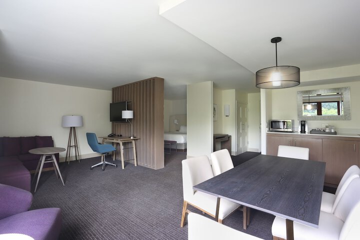 Room 39 of 115