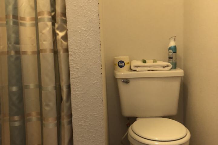 Room 40 of 82