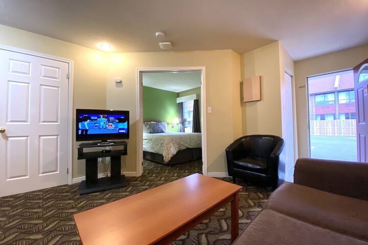 Room 48 of 94