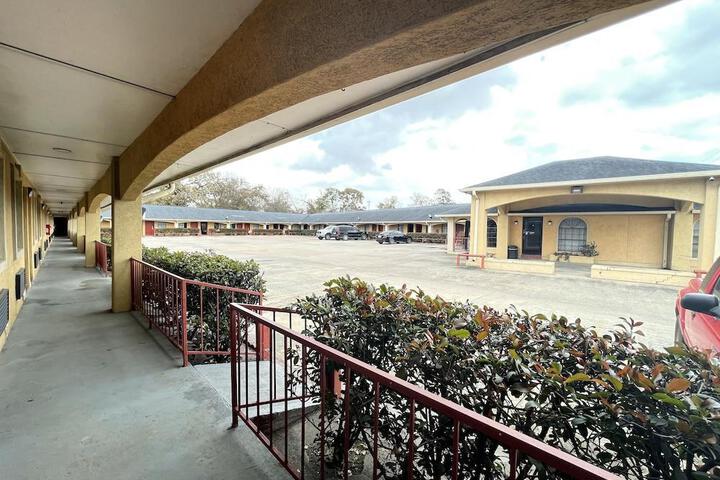 Parkway Inn Channelview