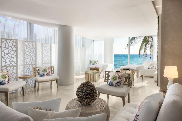 Signia by Hilton Diplomat Beach Resort
