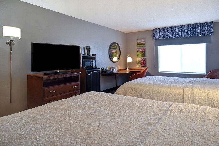Room 42 of 71