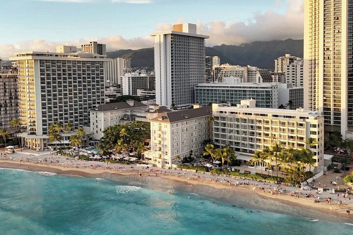 Moana Surfrider a Westin Resort & Spa, Waikiki Beach