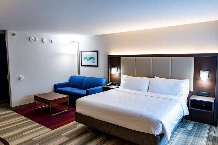 Holiday Inn Express Columbus-Dublin by IHG