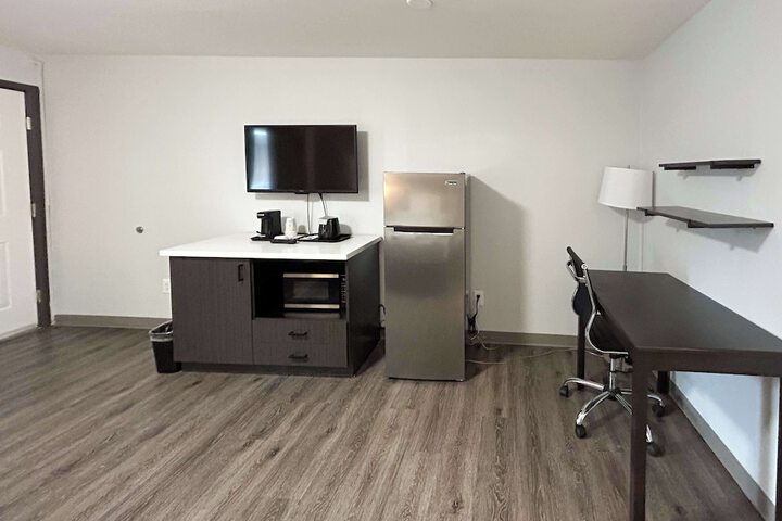 Studio 6 Suites Vancouver Wa - Waterfront