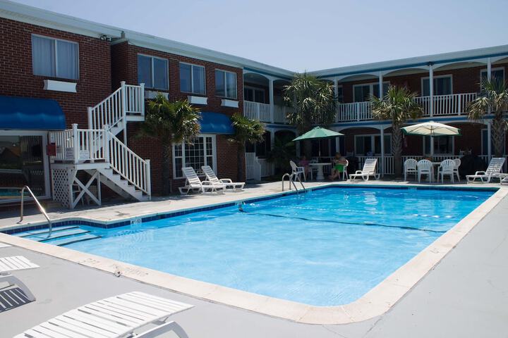 Pool 8 of 59