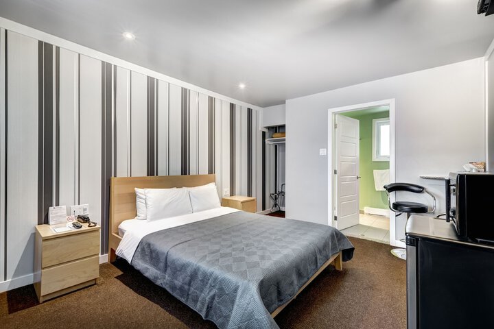 Room 42 of 92