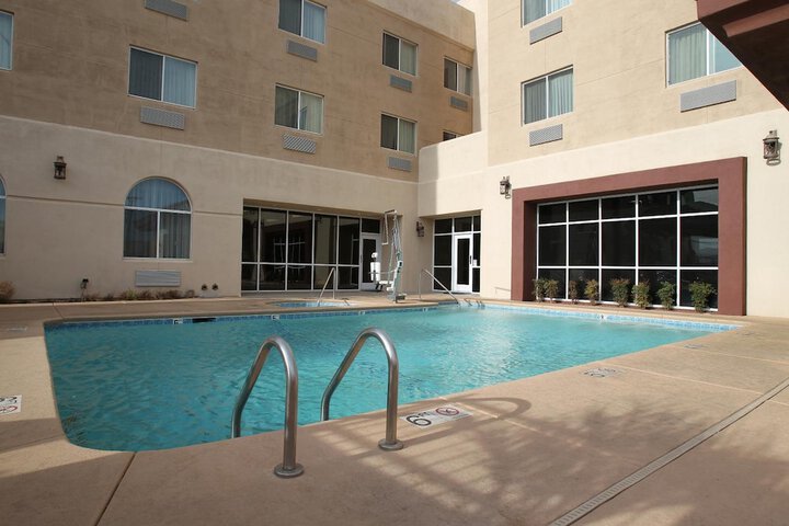 Pool 4 of 39