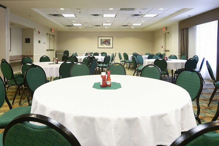 Hilton Garden Inn Secaucus / Meadowlands