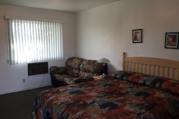 Room 21 of 31
