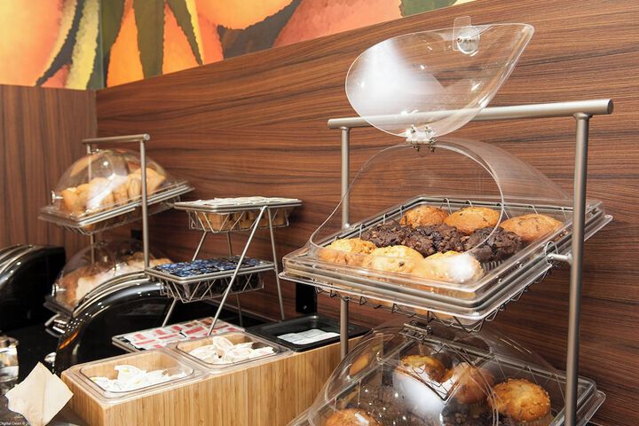 Breakfast/Coffee Service 19 of 22