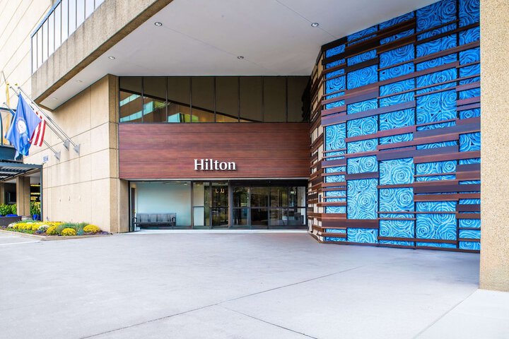 Hilton Lexington / Downtown