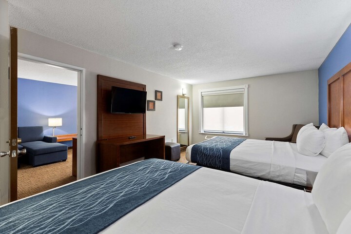 Room 25 of 29