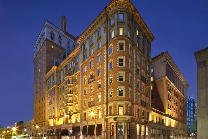 Hotel 2 of 111
