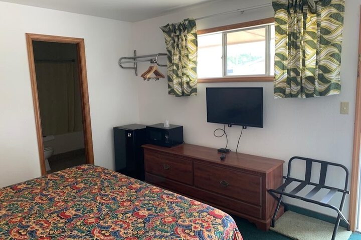Room 15 of 26
