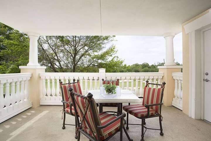 Terrace/Patio 21 of 27