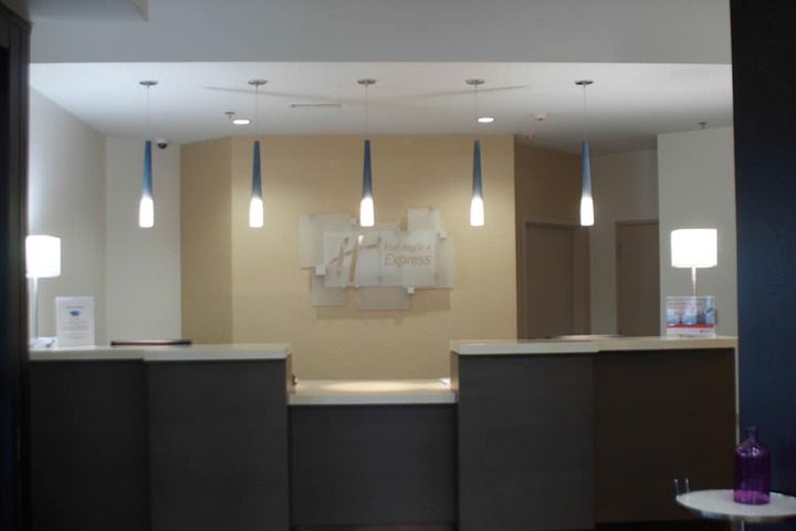 Holiday Inn Express Hickory-Hickory Mart by IHG