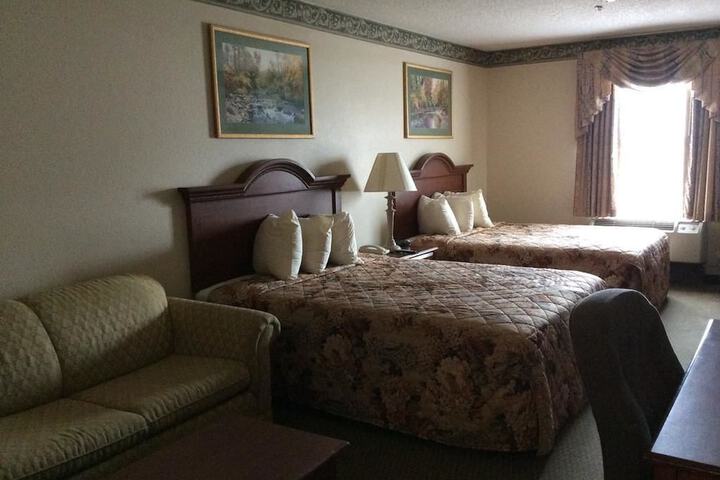 Room 10 of 15