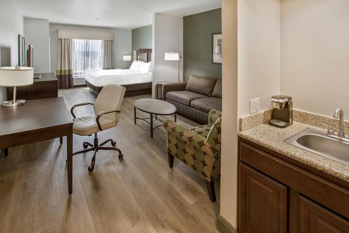 Best Western Plus Duncanville / Dallas