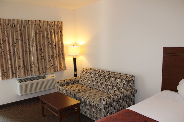 Room 19 of 32