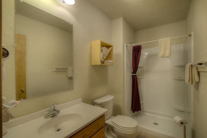 Room 73 of 160